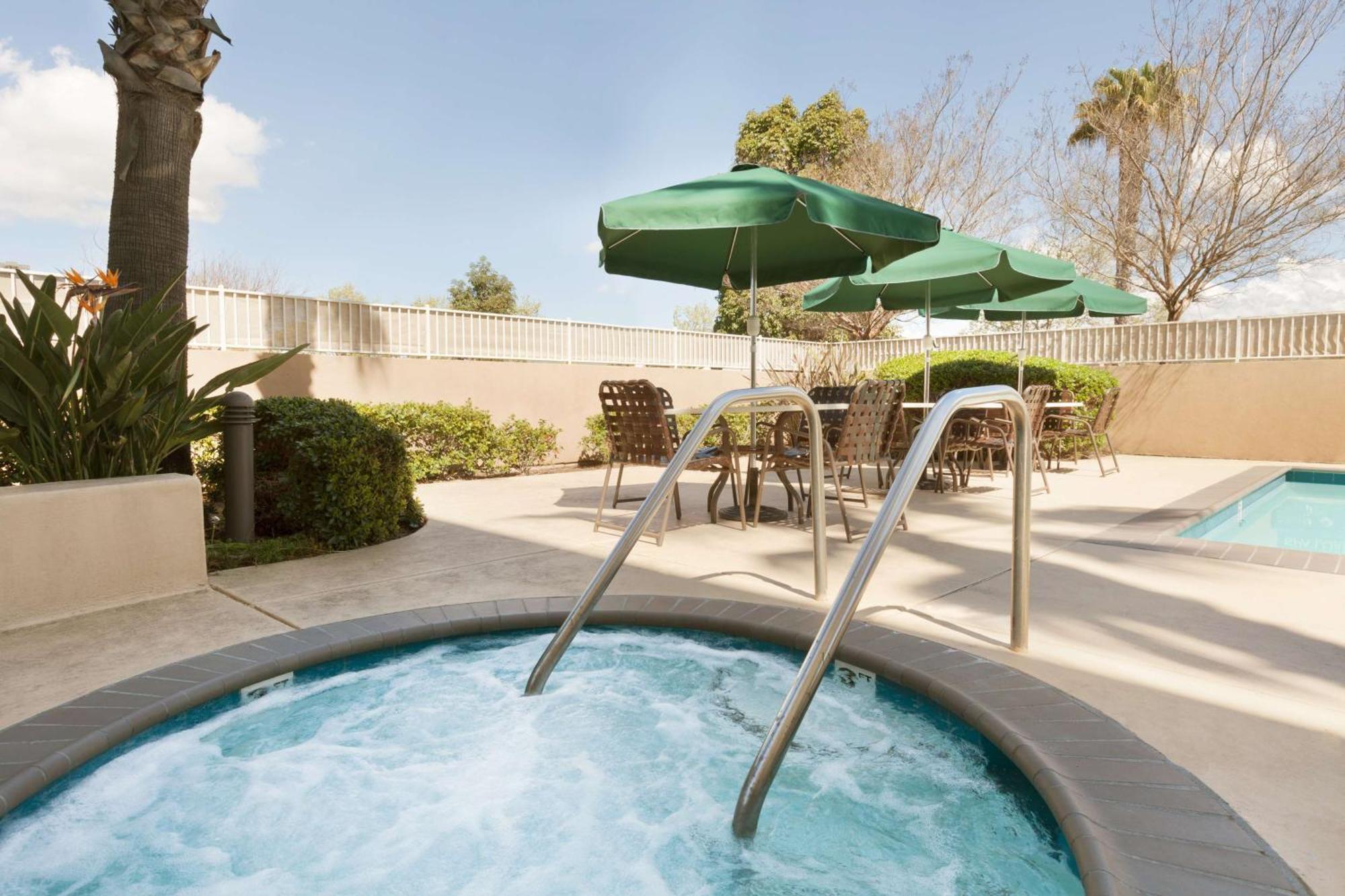 Hilton Garden Inn San Jose/Milpitas Ngoại thất bức ảnh